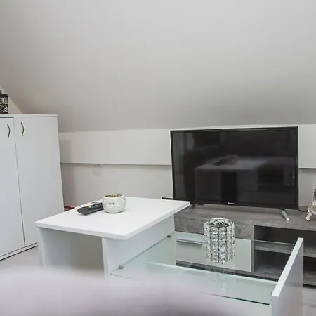 Family Le Apartament Leskovac (Jablanica)