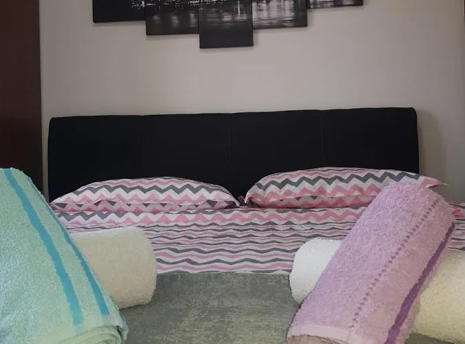 Family Le アパート