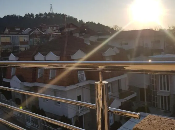 アパート Family Le レスコヴァツ